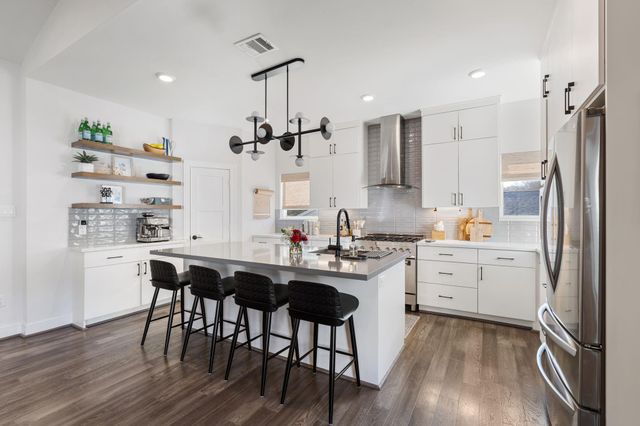 5214 Loch Lomond Drive, Houston, TX 77096