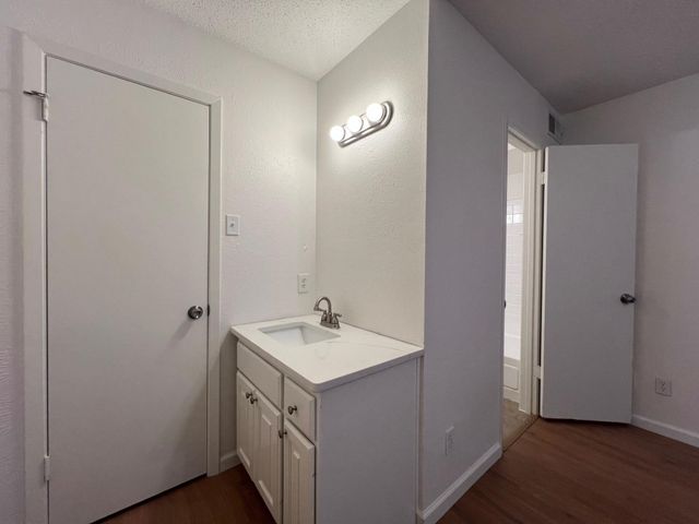 1801 W Spring Creek Parkway U2, Plano, TX 75023