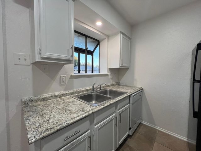 1801 W Spring Creek Parkway U2, Plano, TX 75023