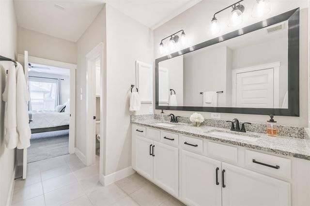 123 Kingsley Grove Street, Montgomery, TX 77316