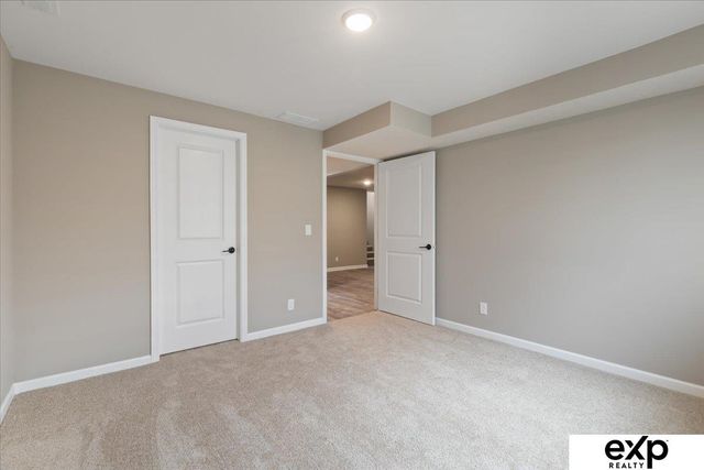 8210 S 178 Street, Omaha, NE 68136