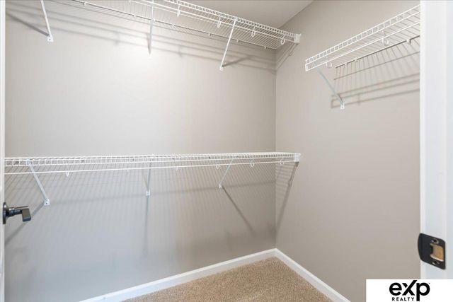 8210 S 178 Street, Omaha, NE 68136