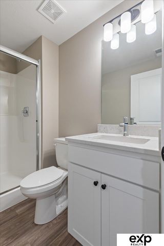 8210 S 178 Street, Omaha, NE 68136
