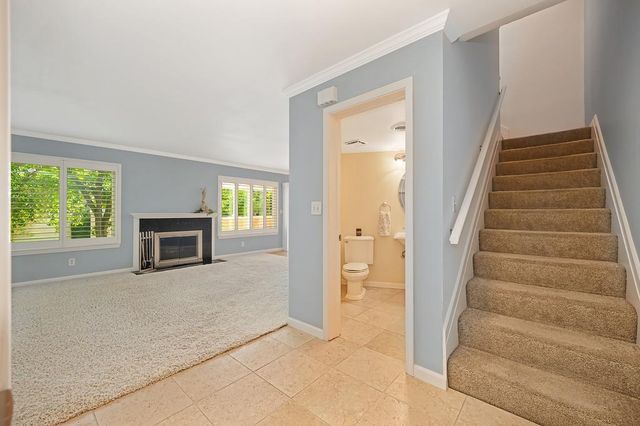 3092 Swallows Nest Dr, Sacramento, CA 95833