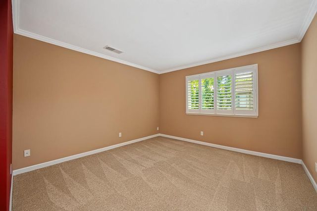 3092 Swallows Nest Dr, Sacramento, CA 95833