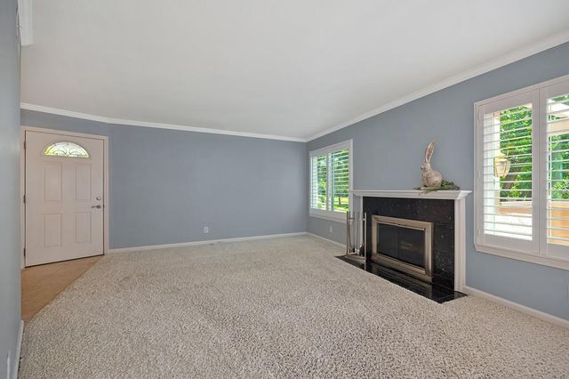 3092 Swallows Nest Dr, Sacramento, CA 95833