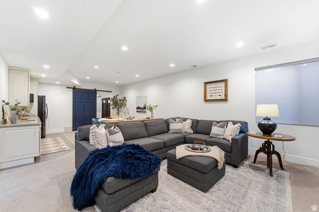 1381 E 5985 S, Salt Lake City, UT 84121