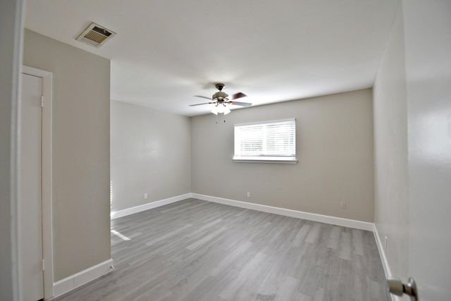 11214 Blackmoor DR, Austin, TX 78759