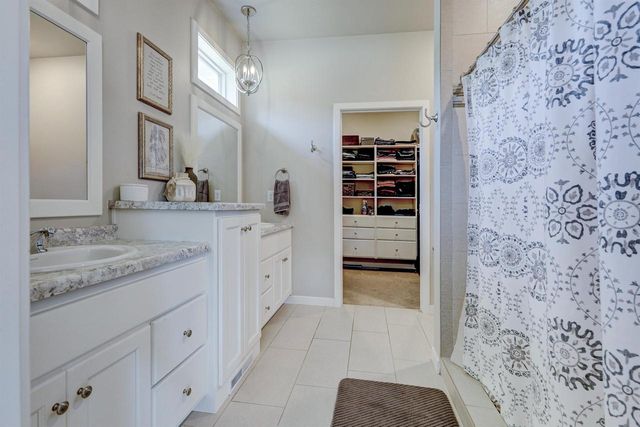 4637 TRELLIS DRIVE, De Pere, WI 54115