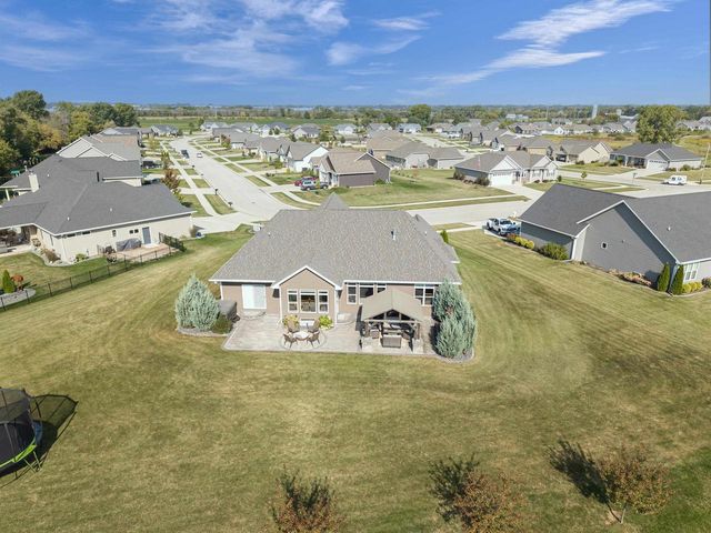 4637 TRELLIS DRIVE, De Pere, WI 54115