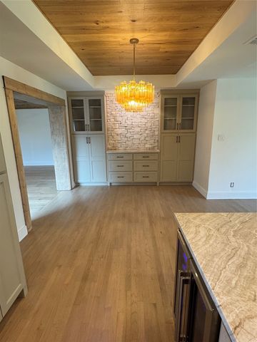7103 Westbrook Lane, Dallas, TX 75214
