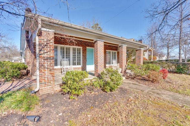 711 Dallas Road, Chattanooga, TN 37405