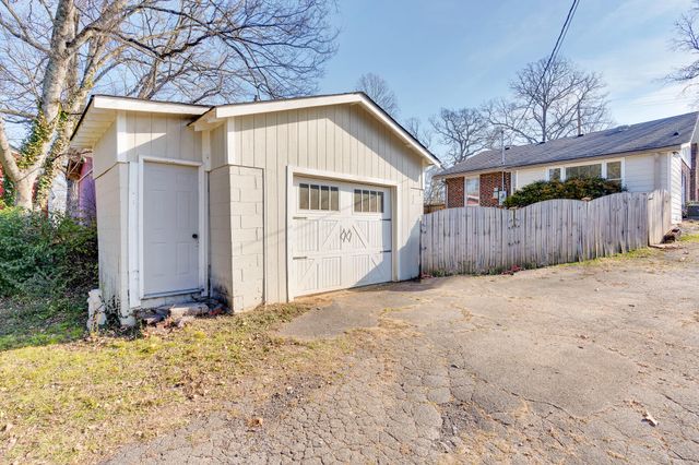 711 Dallas Road, Chattanooga, TN 37405