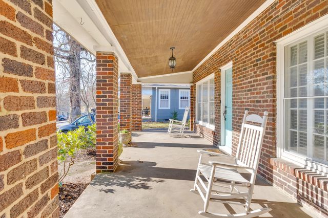 711 Dallas Road, Chattanooga, TN 37405