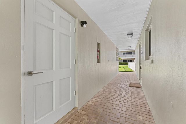 1199 Hillsboro Mile 133, Hillsboro Beach, FL 33062