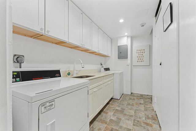 1199 Hillsboro Mile 133, Hillsboro Beach, FL 33062