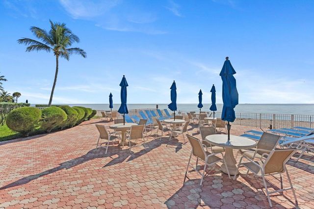 1199 Hillsboro Mile 133, Hillsboro Beach, FL 33062
