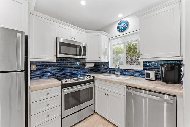 1199 Hillsboro Mile 133, Hillsboro Beach, FL 33062