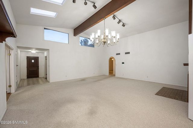 2080 Tres Pinos Lane, Las Cruces, NM 88005