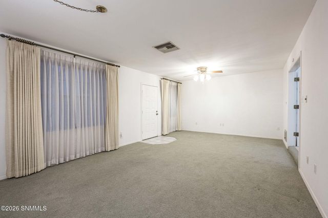 2080 Tres Pinos Lane, Las Cruces, NM 88005