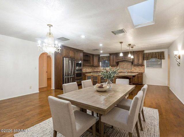 2080 Tres Pinos Lane, Las Cruces, NM 88005