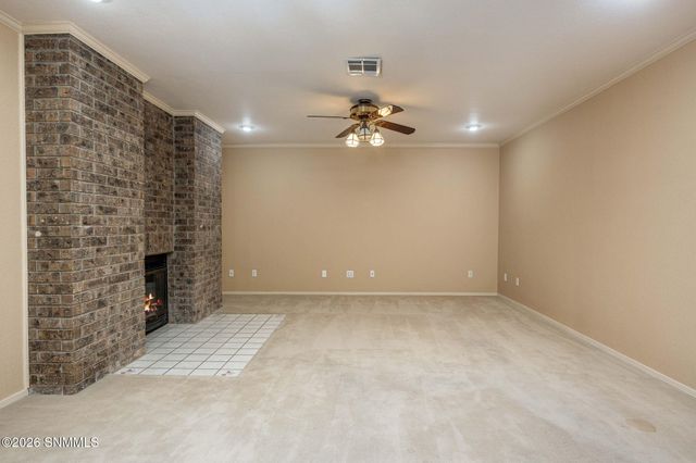 2080 Tres Pinos Lane, Las Cruces, NM 88005