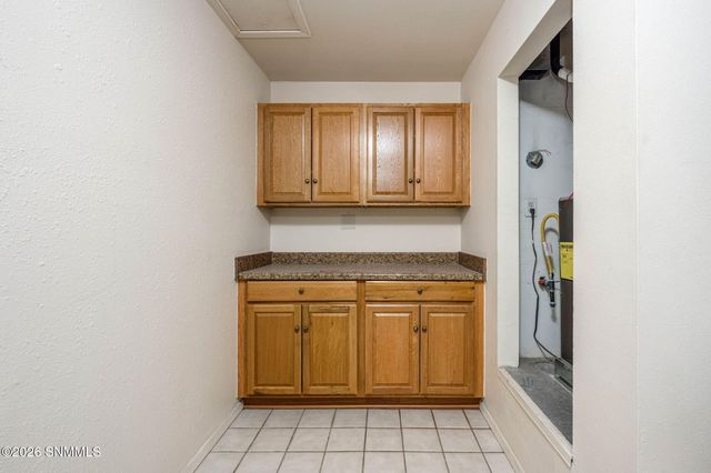 2080 Tres Pinos Lane, Las Cruces, NM 88005