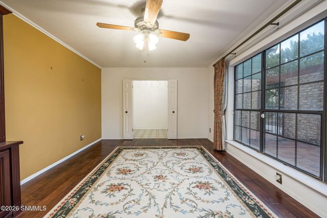 2080 Tres Pinos Lane, Las Cruces, NM 88005