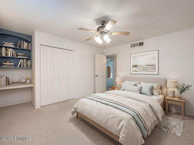 2080 Tres Pinos Lane, Las Cruces, NM 88005