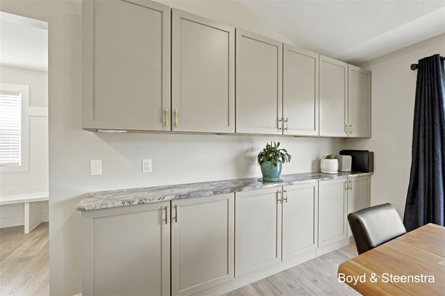 13092 Boulderway Trail, Grand Haven, MI 49417