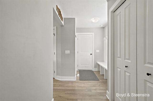 13092 Boulderway Trail, Grand Haven, MI 49417