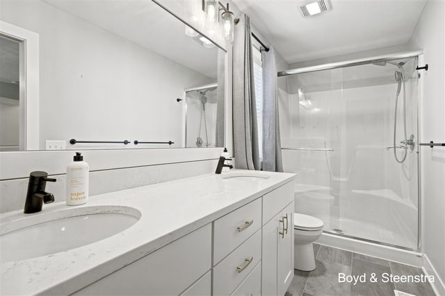 13092 Boulderway Trail, Grand Haven, MI 49417