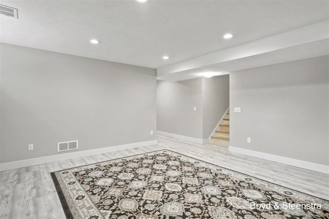 13092 Boulderway Trail, Grand Haven, MI 49417