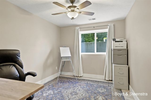 13092 Boulderway Trail, Grand Haven, MI 49417