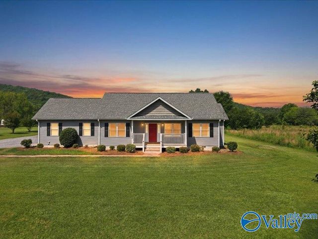 344 Oak Grove Road, New Hope, AL 35760