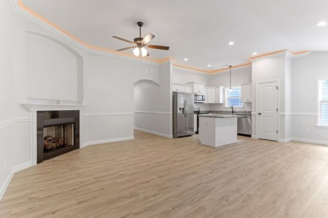 402 Bud Farmer Place, Inman, SC 29349