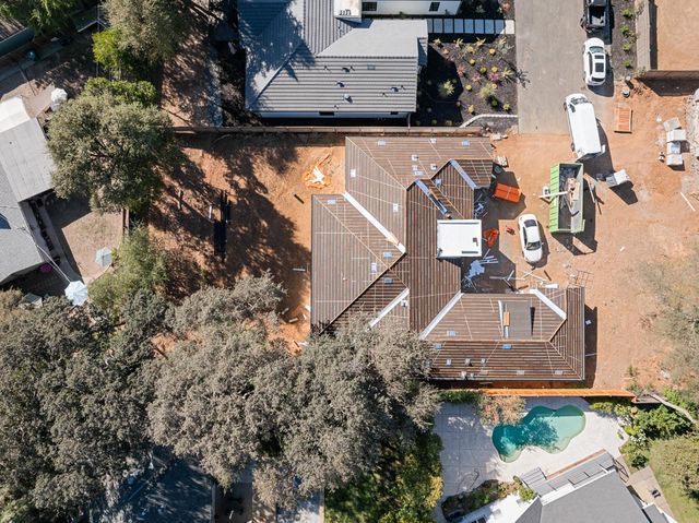 5572 Fetz Ln, Fair Oaks, CA 95628