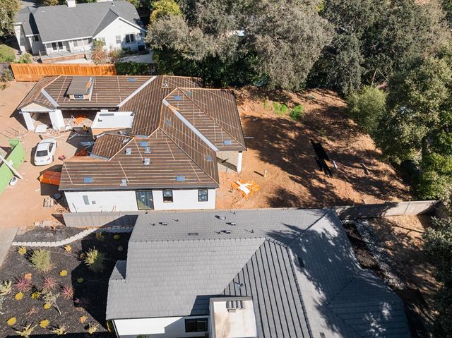 5572 Fetz Ln, Fair Oaks, CA 95628