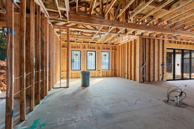5572 Fetz Ln, Fair Oaks, CA 95628