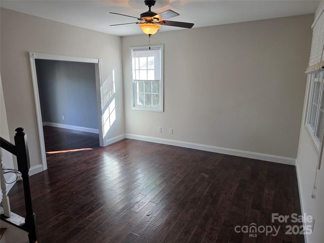 12 White Squirrel Lane, Hendersonville, NC 28739