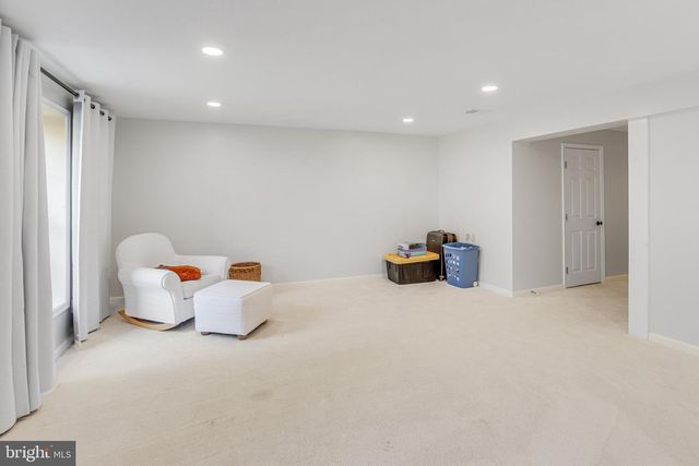 12050 ETTA PL, Bristow, VA 20136
