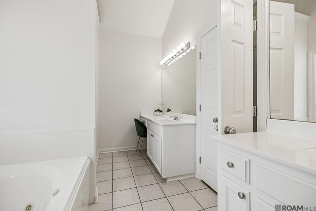 10434 Springbrook Ave, Saint George, LA 70810