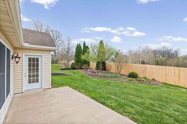 4208 CURRENT RD, Columbia, MO 65203