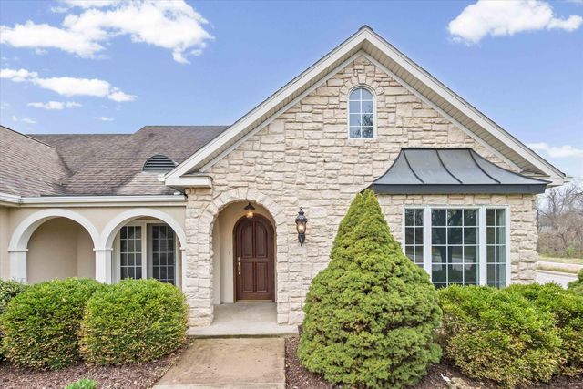 4208 CURRENT RD, Columbia, MO 65203