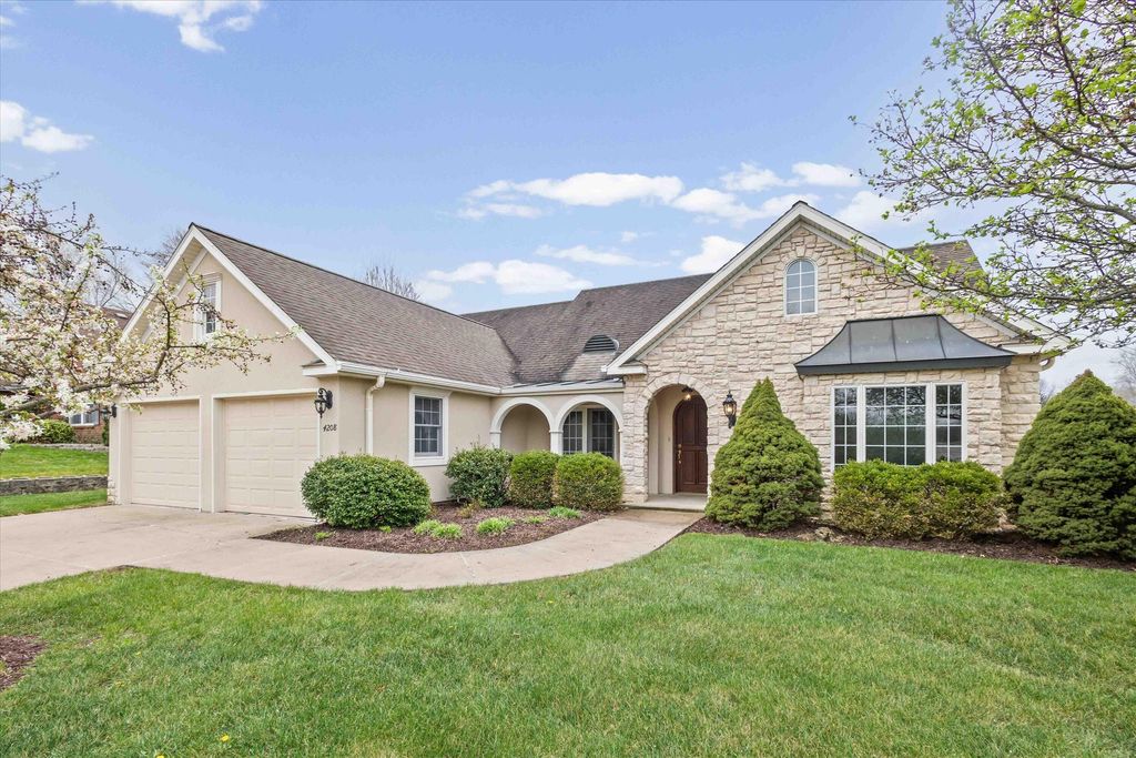 4208 CURRENT RD, Columbia, MO 65203