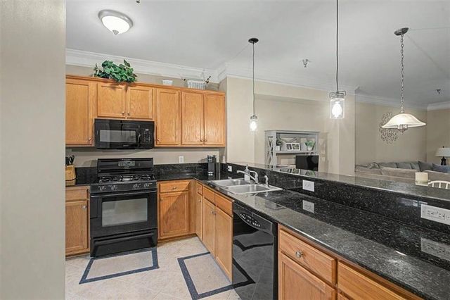 1267 Harris Commons Place, Roswell, GA 30076