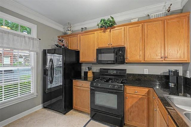 1267 Harris Commons Place, Roswell, GA 30076