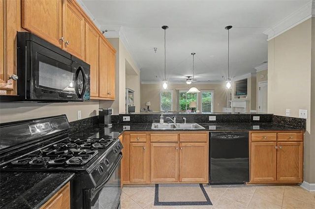 1267 Harris Commons Place, Roswell, GA 30076