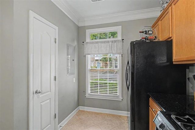1267 Harris Commons Place, Roswell, GA 30076