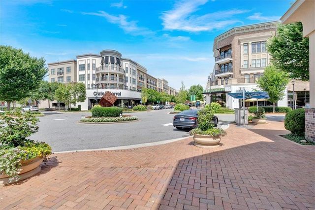 1267 Harris Commons Place, Roswell, GA 30076